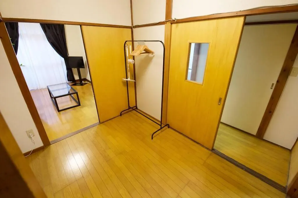 柳田貸家 Apartment
